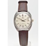 AN OMEGA QUARTZ WRISTWATCH, silvered dial with baton markers, date window at three o'clock,