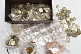 A SMALL BOX OF UK 20TH CENTURY COINAGE to include over 900 grams of pre 1947 silver threepence