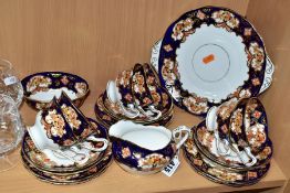 A ROYAL ALBERT 'DERBY' PATTERN TEA SET, comprising a bread and butter plate, an oval sugar bowl