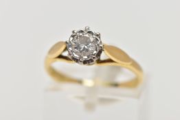 AN 18CT GOLD DIAMOND SINGLE STONE RING, an illusion set diamond to petal shoulders and a plain D