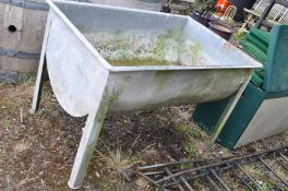 A VINTAGE GALVANISED FEED TROUGH width 112cm x depth 75cm x height 78cm (bottom of trough is