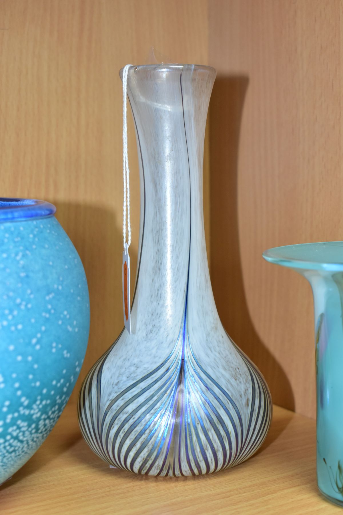 FOUR STUDIO GLASS VASES, to include an Adrian Sankey onion shaped iridescent vase, with peacock - Image 3 of 9