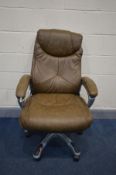 A BROWN LEATHER SWIVEL OFFIVE CHAIR (Sd to leather, see image)