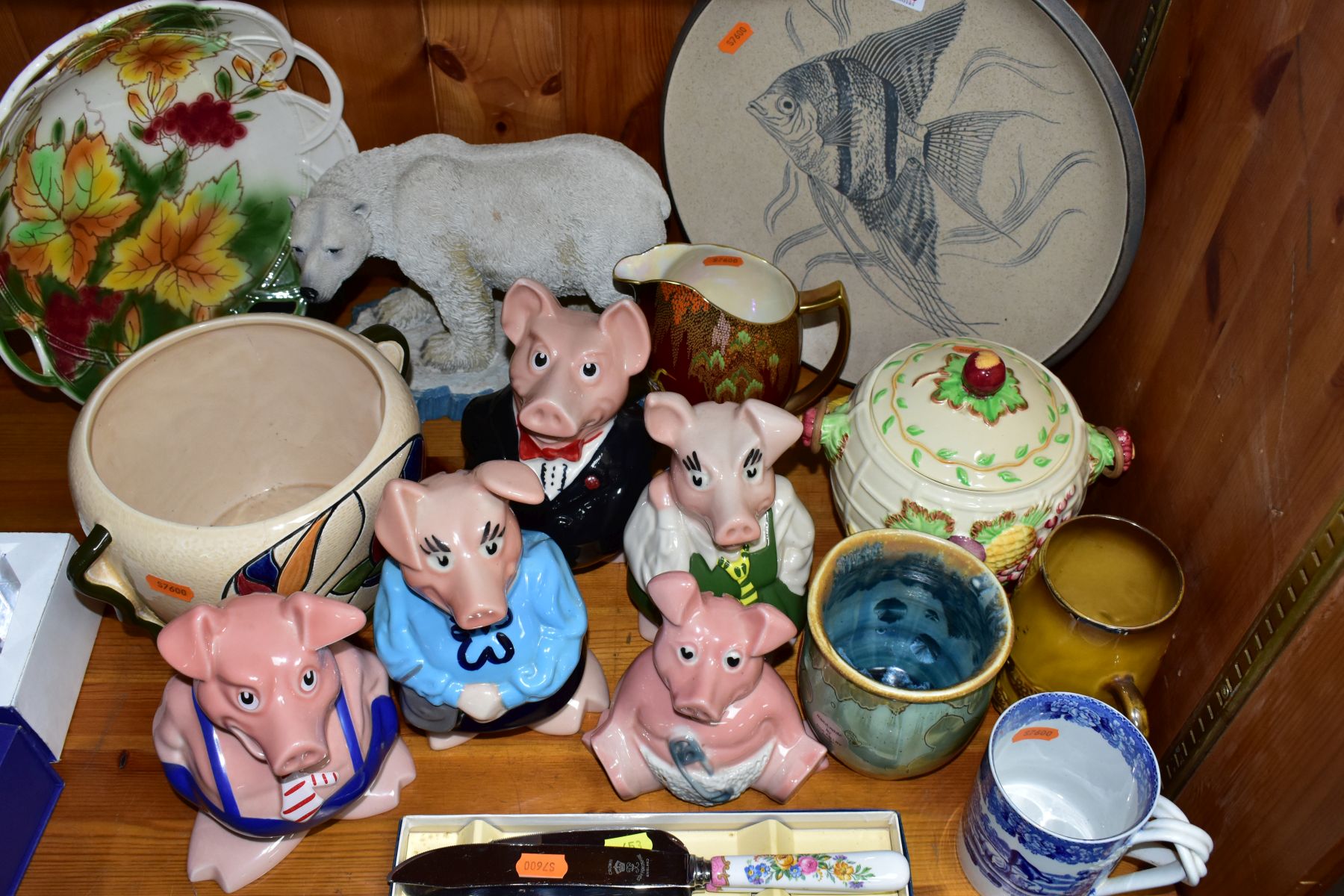 A SET OF FIVE WADE NAT WEST PIGGY BANKS AND OTHER 19TH AND 20TH CENTURY CERAMICS, including a - Image 2 of 5