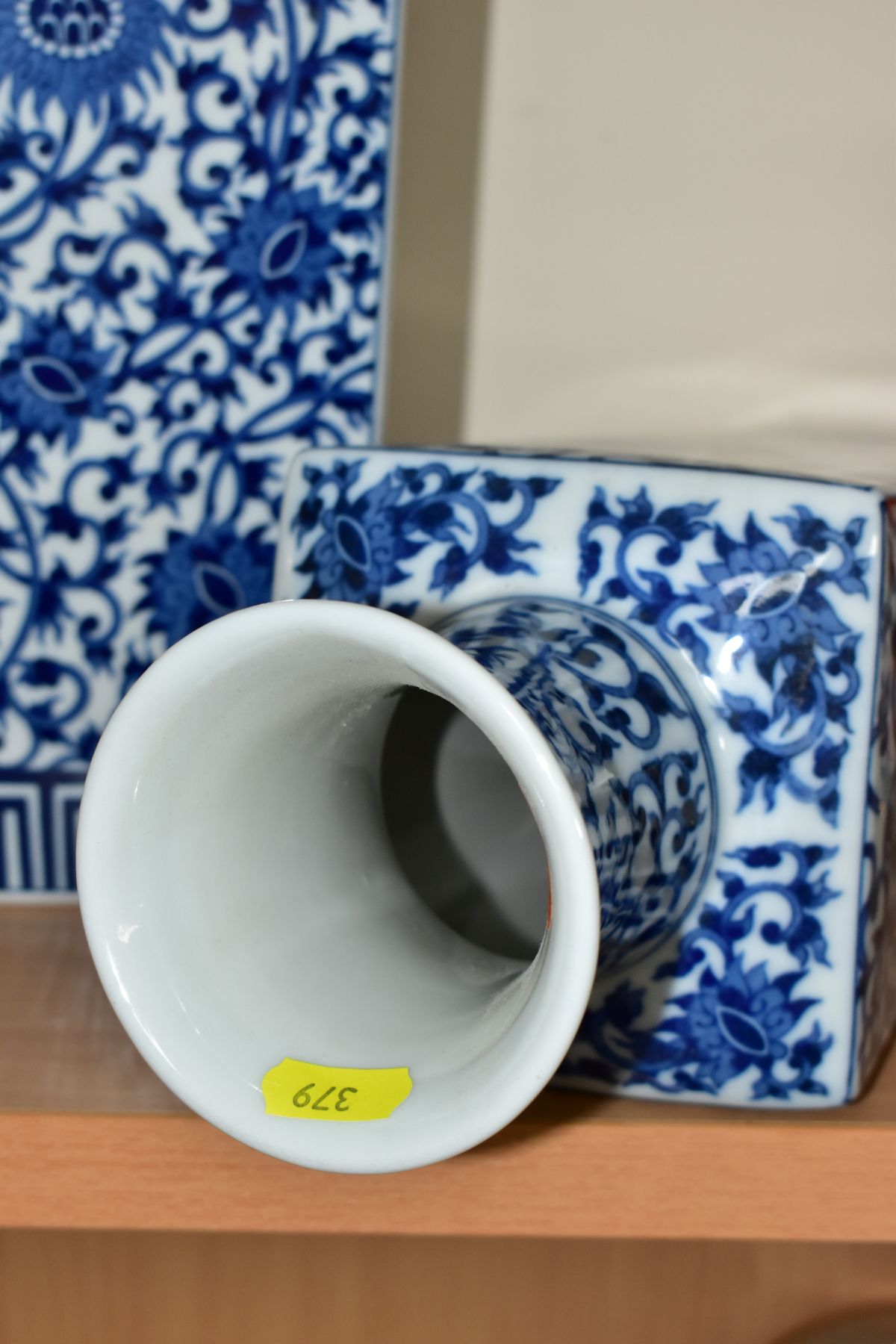 A PAIR OF 20TH CENTURY ORIENTAL PORCELAIN BLUE AND WHITE TRANSFER PRINTED VASES OF TAPERING SQUARE - Image 5 of 5