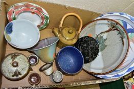 A BOX OF ASSORTED MODERN STONEWARE, AND STUDIO POTTERY, ETC, including a preserve pot and cover by