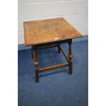 AN EARLY 20TH CENTURY OAK SQUARE OCCASSIONAL TABLE, splayed turned and block legs united by a box