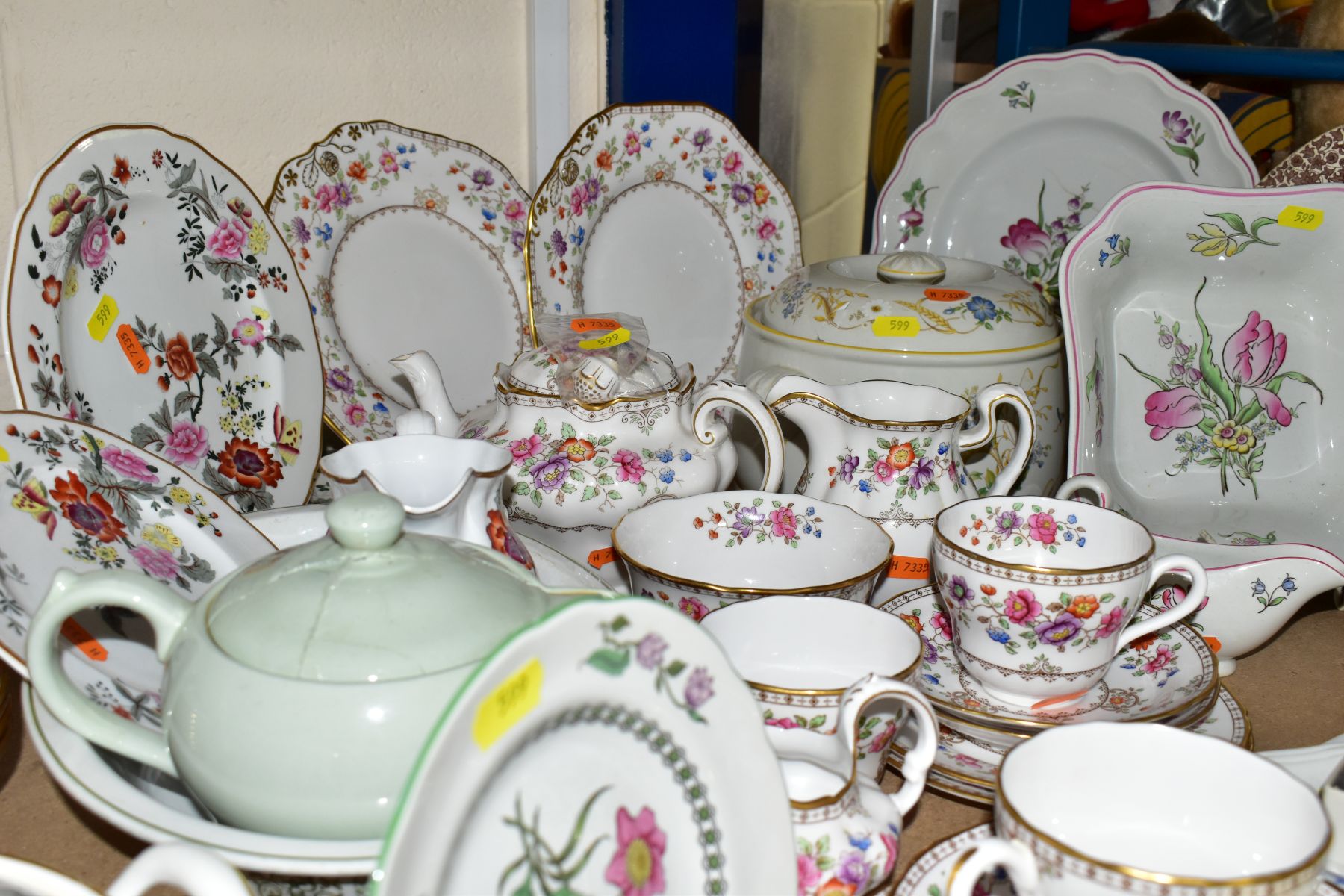 A QUANTITY OF SPODE AND COPELAND SPODE BONE CHINA AND STONE WARES, etc, including a Lauriston - Image 5 of 8