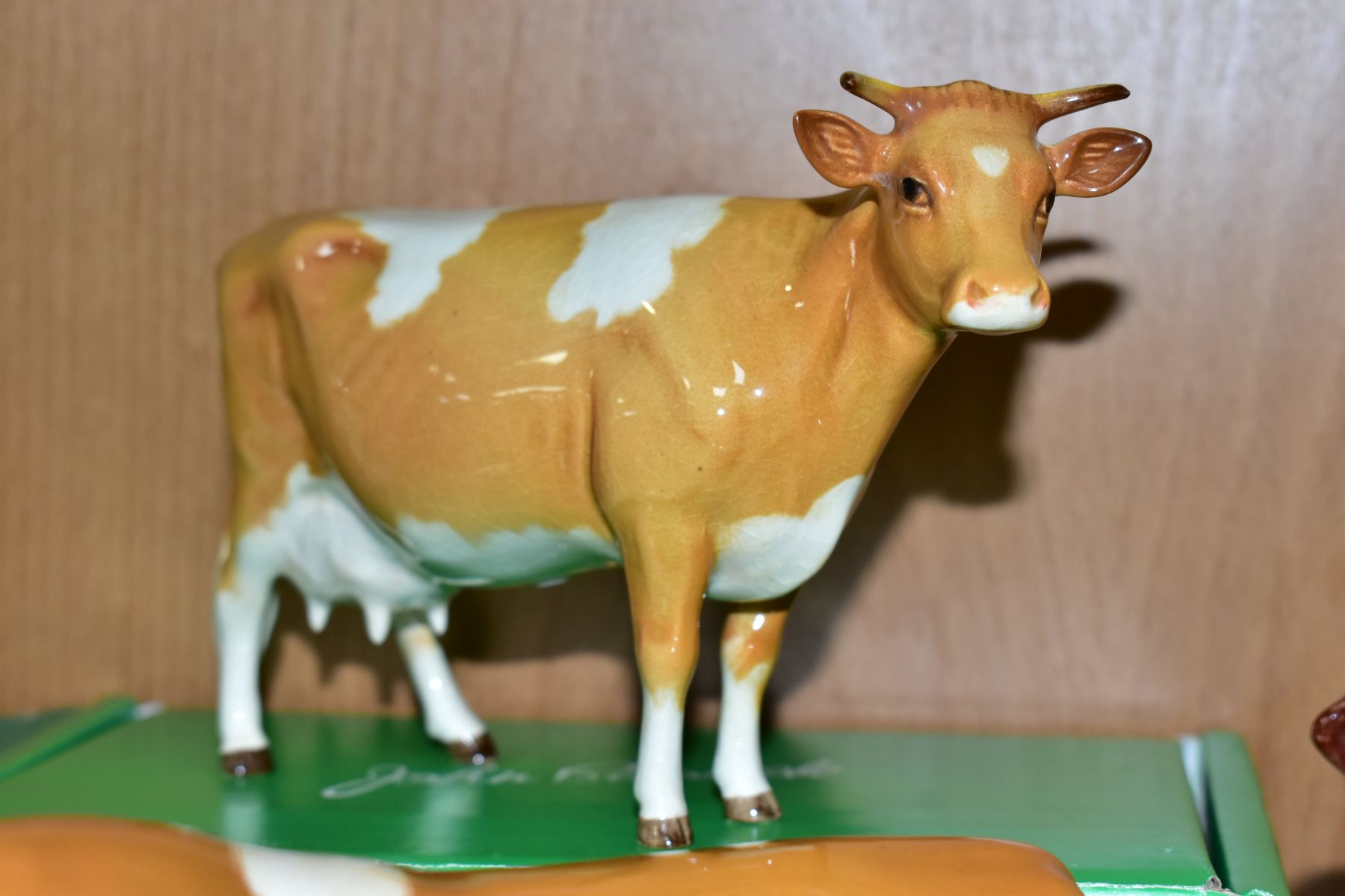 BESWICK GUERNSEY CATTLE, comprising Bull Ch. Sabrina's Sir Richmond 14th, No.1451 two Guernsey Cows, - Image 6 of 6