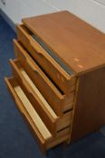 A MID 20TH CENTURY AUSTINSUITE TEAK CHEST OF FOUR GRADUATED DRAWERS, width 76cm x depth 42cm x