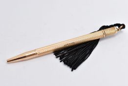 A 9CT GOLD PROPELLING PENCIL, engine turned design with a vacant cartouche, hallmarked 'S J Rose &