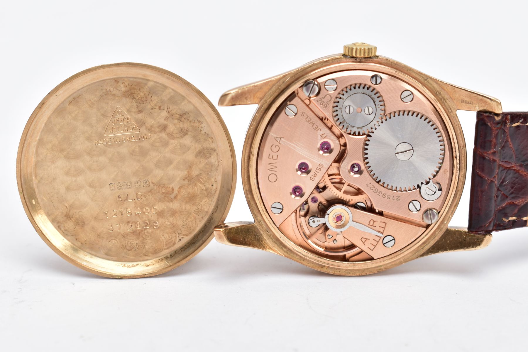 A GENTS 9CT GOLD OMEGA WRISTWATCH, hand wound movement, round champagne dial signed 'Omega', baton - Image 7 of 8