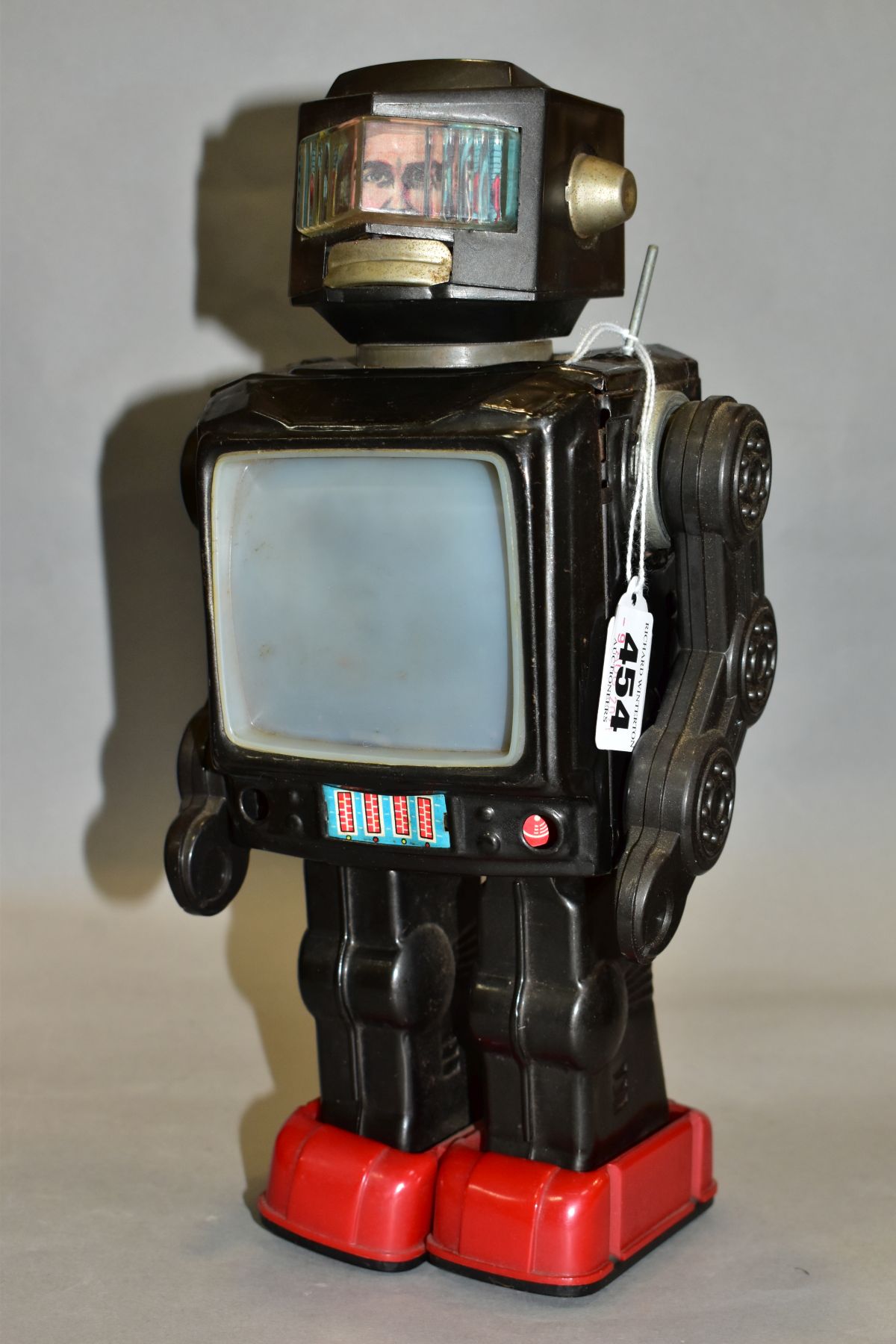 A TINPLATE AND PLASTIC BATTERY OPERATED TV ROBOT, marked 'Made in Japan' but no makers marking, - Image 5 of 7