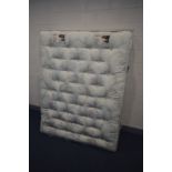 A PARKER 5FT DIVAN BED with a 1800 pocket sprung mattress