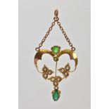 A YELLOW METAL EDWARDIAN PENDANT, of an openwork floral design, set with seed pearls and green