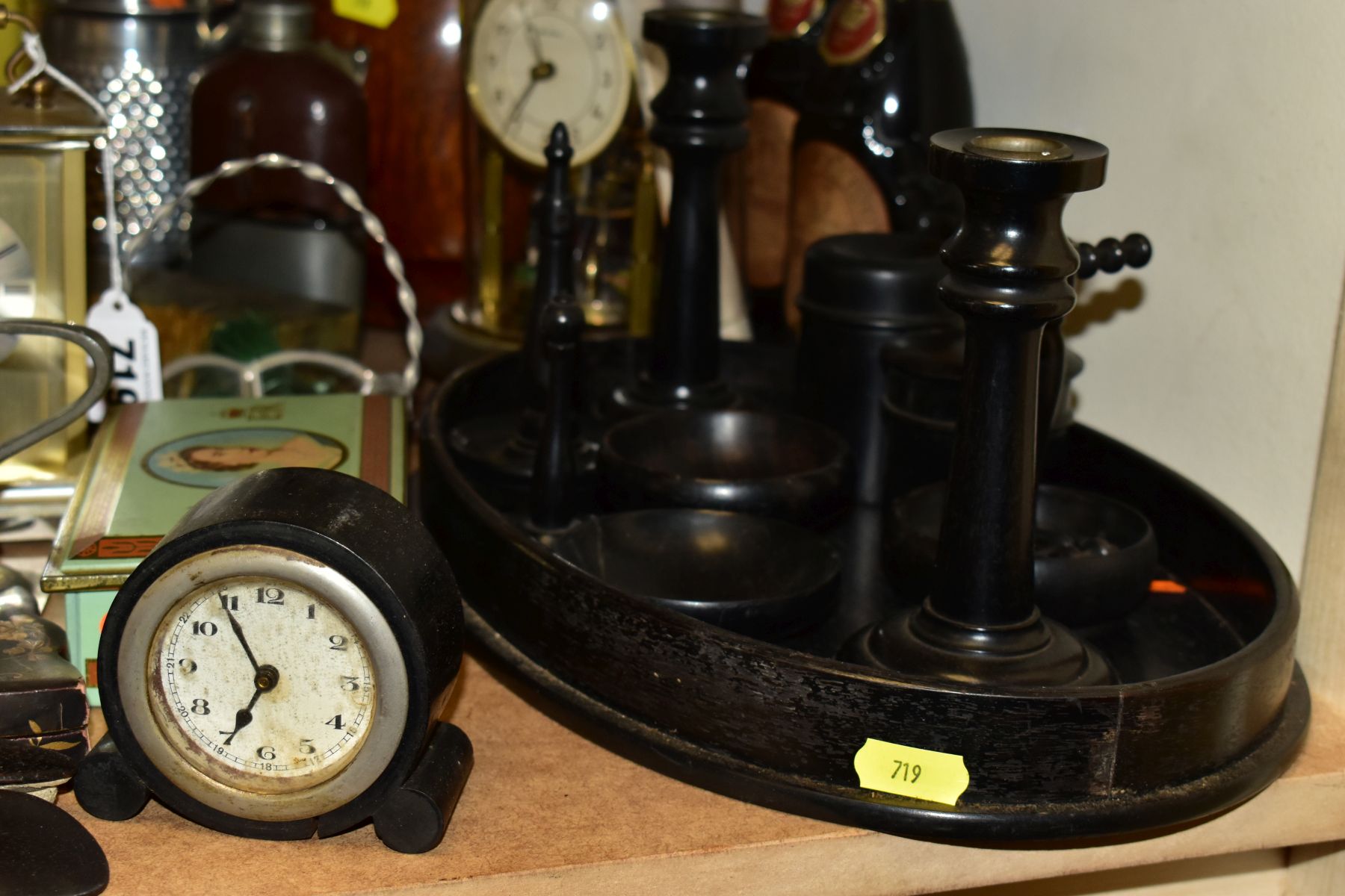 LOOSE SUNDRY ITEMS, ETC, to include an oak smokers cabinet, ebony dressing table set, vintage soda - Image 3 of 9