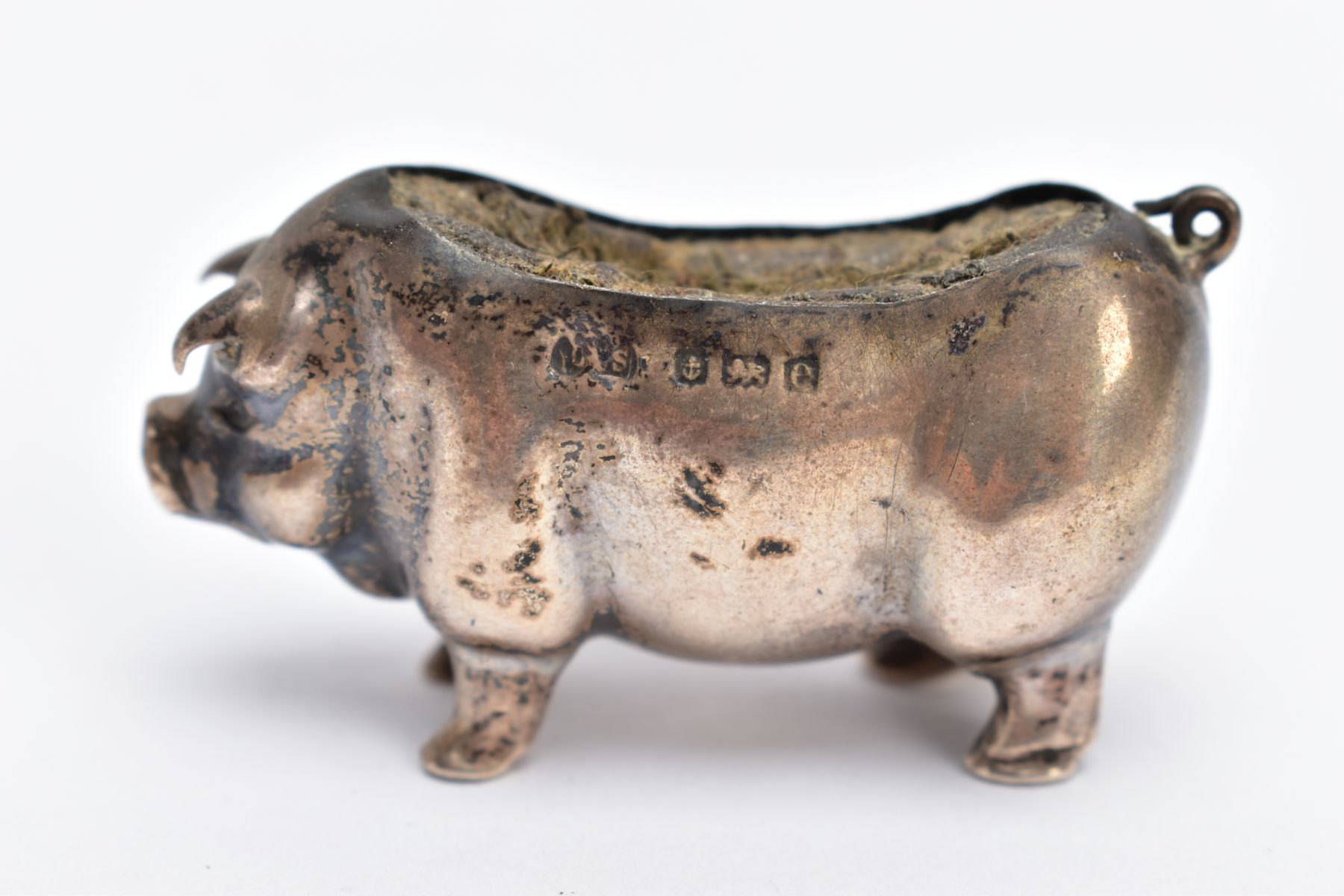 AN EDWARDIAN SILVER PIN CUSHION, in the form of a standing pig, hallmarked 'Levi & Salaman' - Image 4 of 6