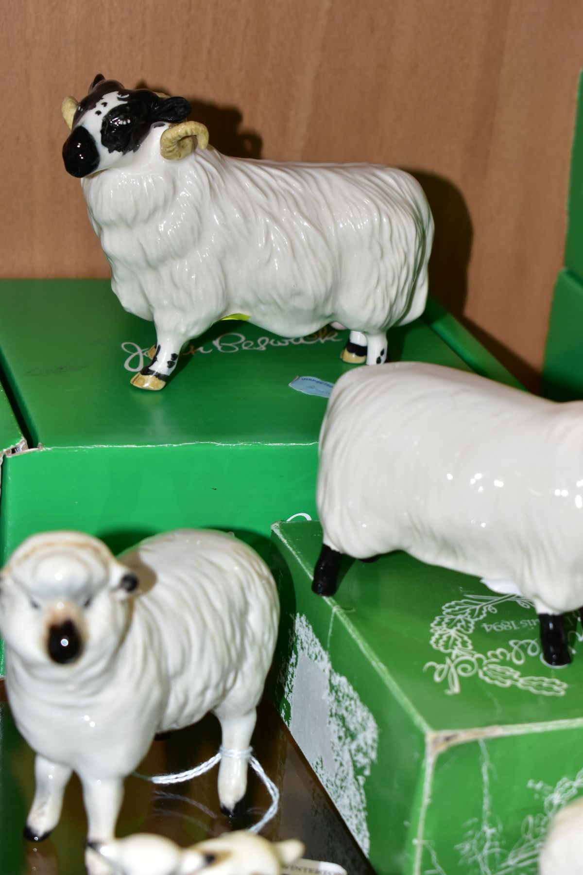 SIX BESWICK SHEEP, comprising sheep No 935, two lambs No 937 and 938, boxed Black Faced Sheep No - Image 4 of 5
