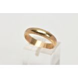 A 9CT GOLD WEDDING BAND RING, plain polished band, hallmarked 9ct gold London, ring size O ½,