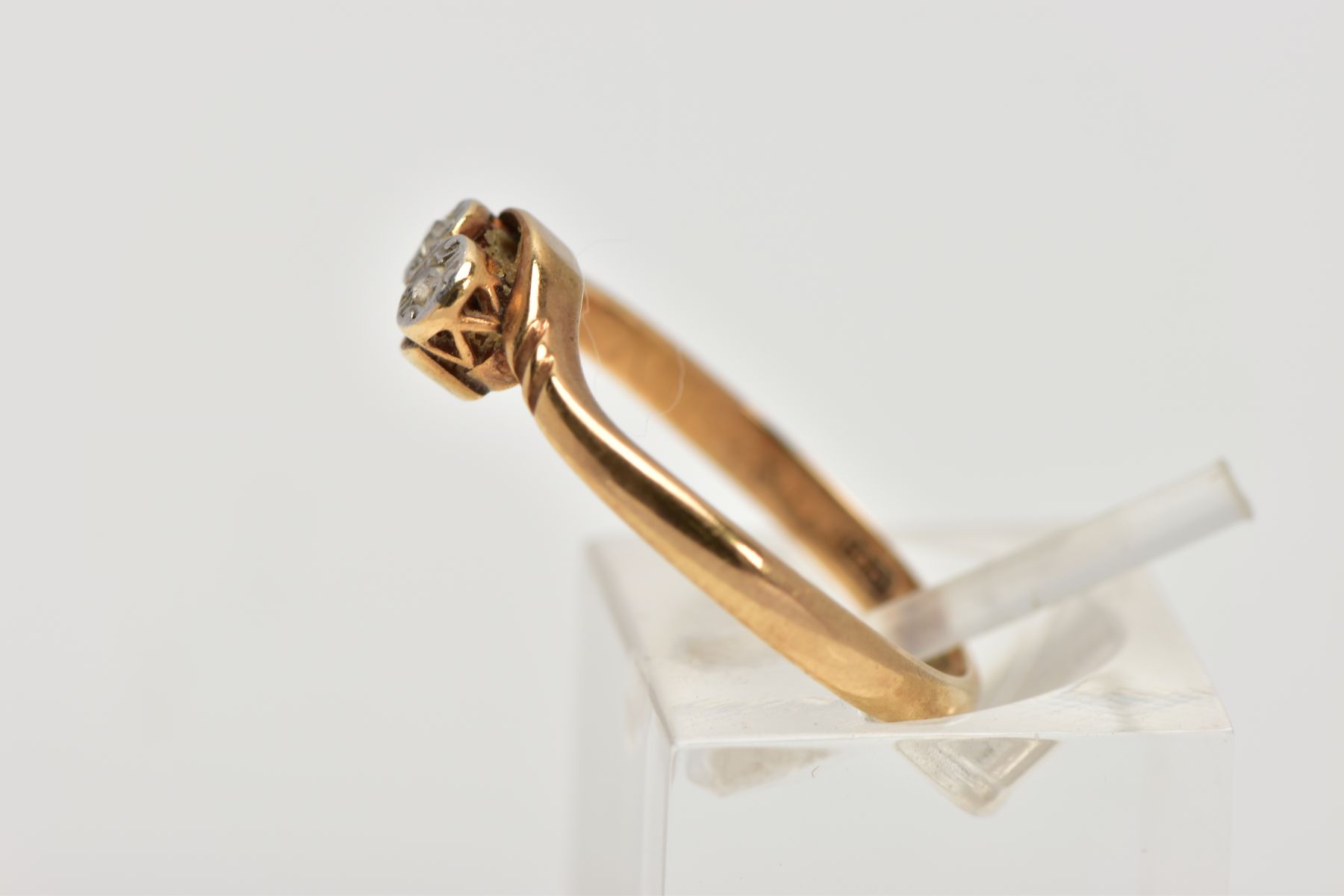 A YELLOW METAL DIAMOND RING, designed with two illusion set, single cut diamonds, crossover - Image 2 of 4