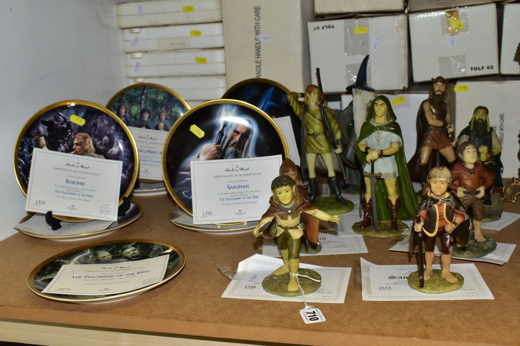 DANBURY MINT: THE LORD OF THE RINGS, a collection of nine resin figures (The Fellowship of the Ring)