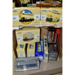 A QUANTITY OF BOXED MODERN DIECAST BUS AND COACH MODELS, Corgi Classics, Corgi OOC and EFE, majority