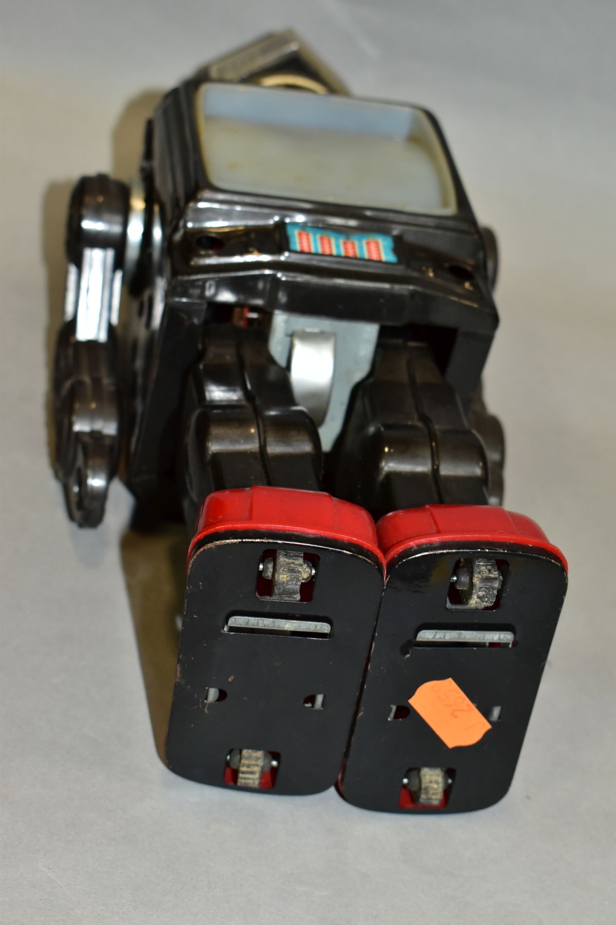 A TINPLATE AND PLASTIC BATTERY OPERATED TV ROBOT, marked 'Made in Japan' but no makers marking, - Image 7 of 7