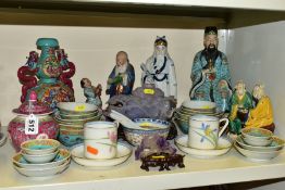 A COLLECTION OF 20TH CENTURY ORIENTAL POTTERY AND PORCELAIN AND TWO HARDSTONE CARVINGS, including