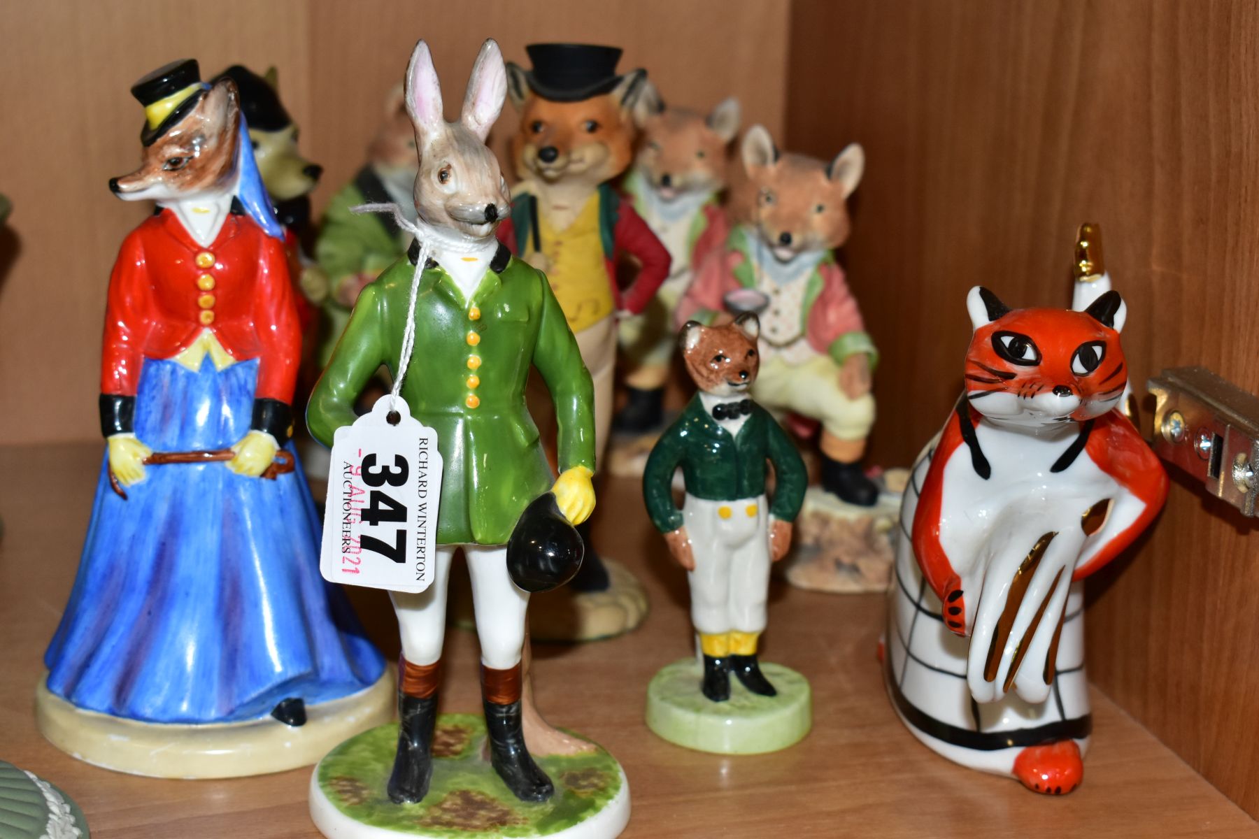 NINE ANTHROPOMORPHIC PORCELAIN FIGURES AND SCULPTURES BY AYNSLEY, VILLEROY & BOCH, WADE, etc,