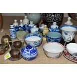 A COLLECTION OF ASSORTED CHINESE AND JAPANESE PORCELAIN POTTERY, METALWARE AND HARDSTONE, the