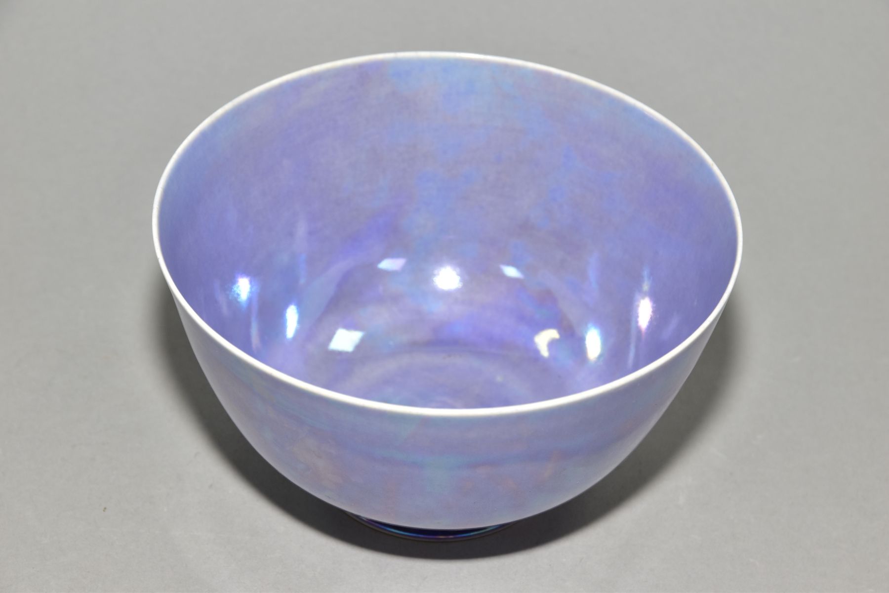 RUSKIN POTTERY, a footed eggshell bowl, covered in a lavender lustre glaze, impressed Ruskin England - Image 2 of 5