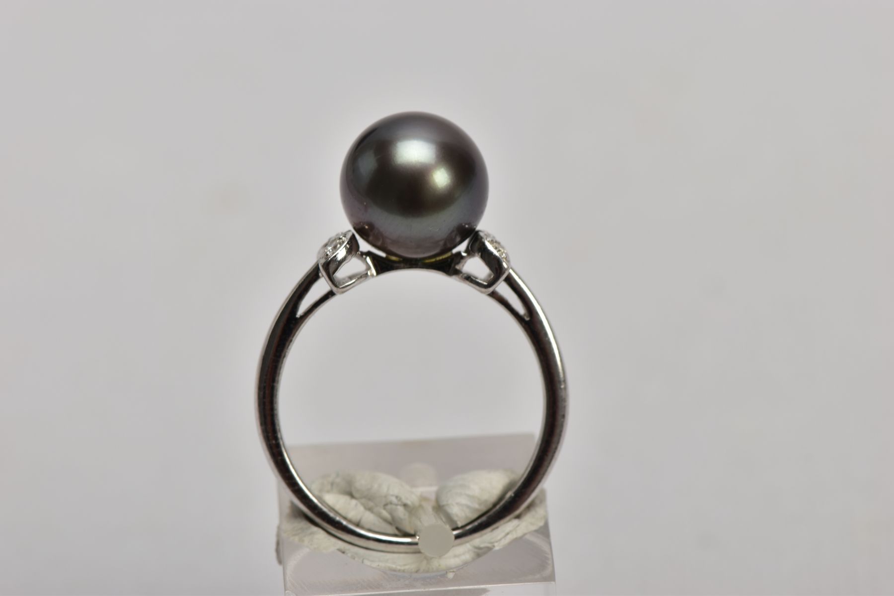 A 9CT WHITE GOLD CULTURED PEARL AND DIAMOND RING, designed with a single cultured black pearl, round - Image 2 of 3