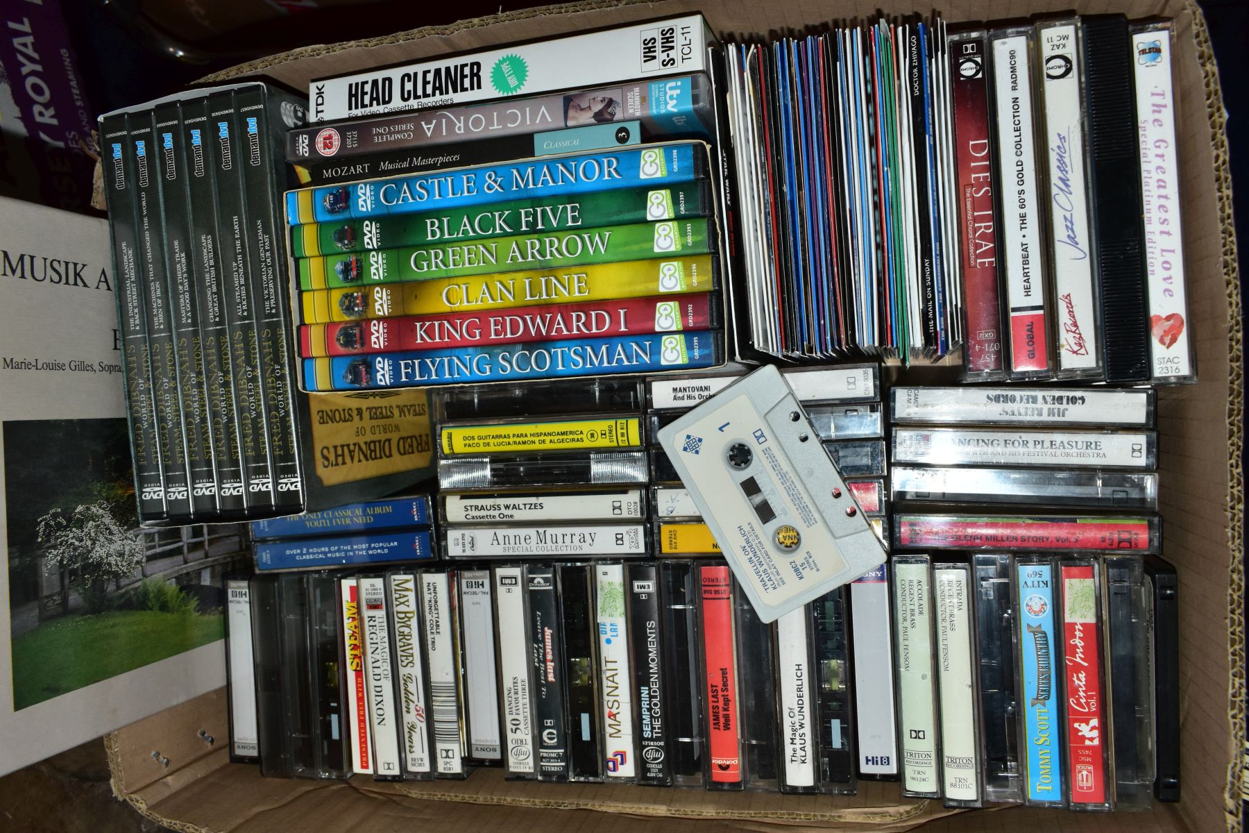 A COLLECTION OF LPs, CDs, TAPES AND AUDIO EQUIPMENT including approximately ninety LPs from - Image 8 of 11