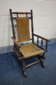 AN EARLY 20TH CENTURY BEECH CHILDS AMERICAN ROCKING CHAIR, height 71cm (condition - the rocking