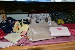 NINE BAGS AND PURSES FIVE RADLEY BAGS, THREE RADLEY PURSES AND A ROYAL HORTICULTURAL SOCIETY