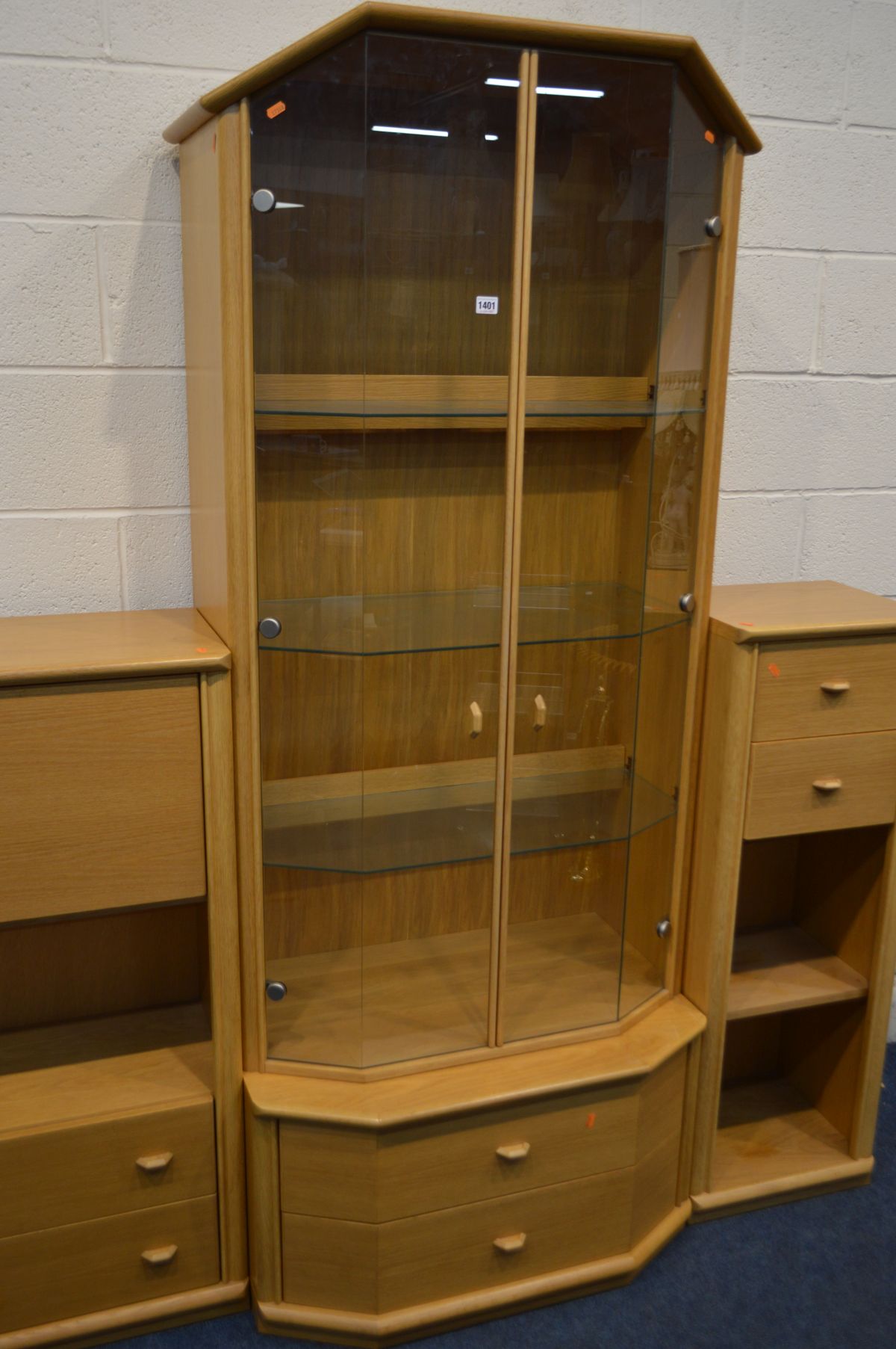 A MODERN LIGHT OAK GLAZED TWO DOOR DISPLAY CABINET with canted front corners three glass shelves - Image 2 of 2