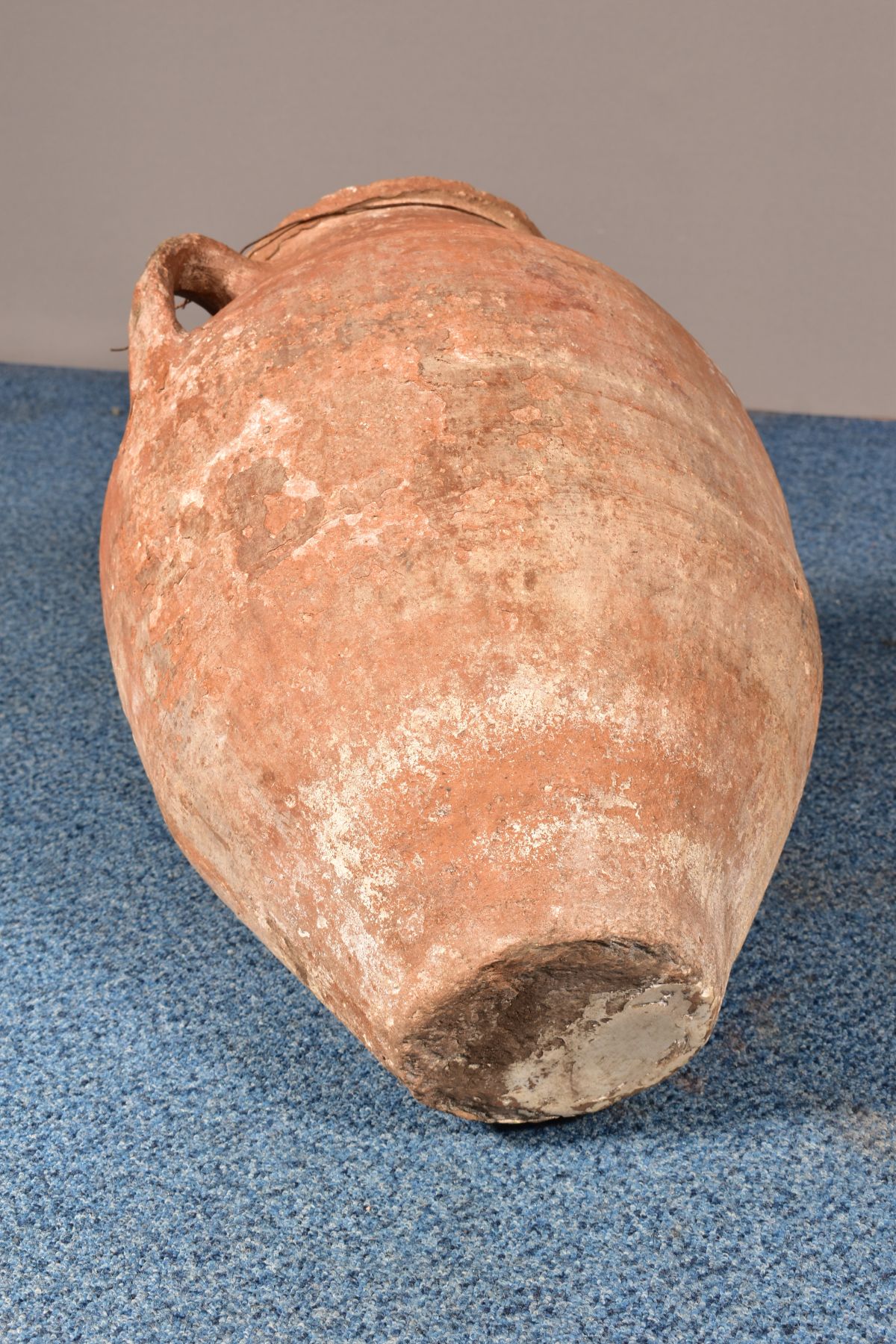 A MEDITERRANEAN TERRACOTTA BALUSTER SHAPED OLIVE POT, with twin handles, height 53cm - Image 7 of 7