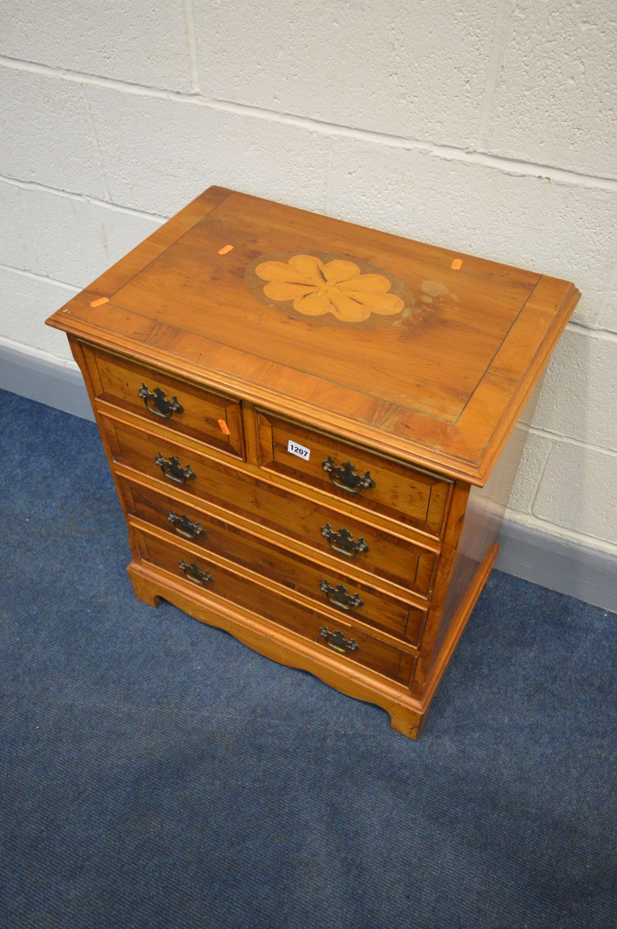 A REPRODUCTION YEW WOOD AND INLAID CHEST OF TWO SHORT OVER THREE LONG DRAWERS, width 63cm x depth - Image 3 of 3