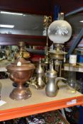 A COLLECTION OF BRASS AND COPPER ITEMS, including oil lamps with one shade and two chimneys (some