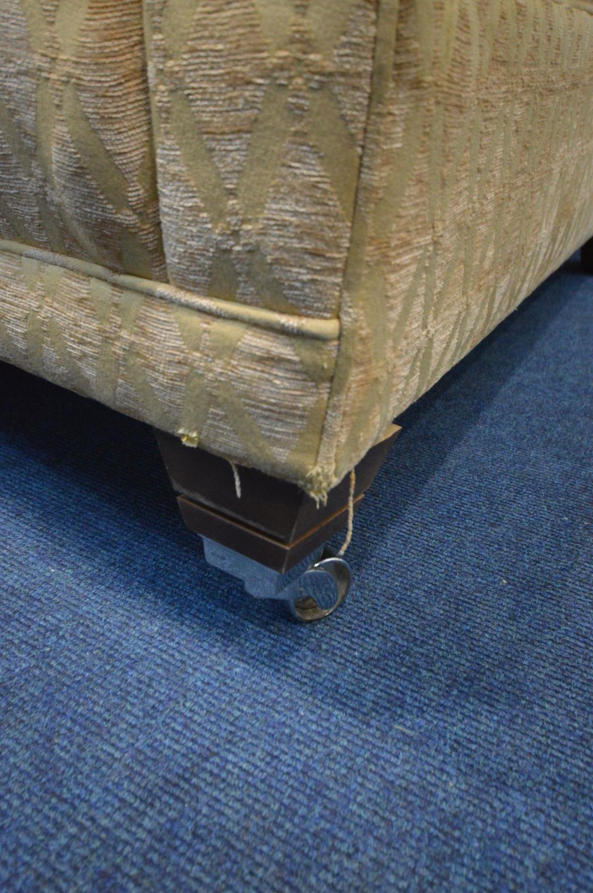 A WALNUT AND GOLD UPHOLSTERED DURESTA HORNBLOWER KNOWLE SOFA, with drop ends to each end, on - Image 5 of 8