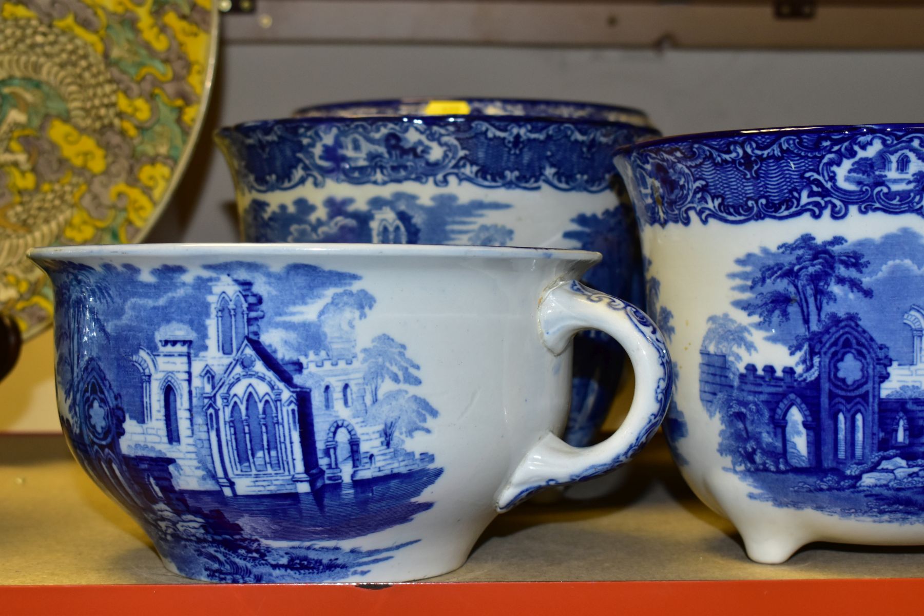 TWELVE PIECES OF 'ABBEY 1790' POTTERY BY GEORGE JONES & SONS, comprising two wash bowls and jug - Image 3 of 8