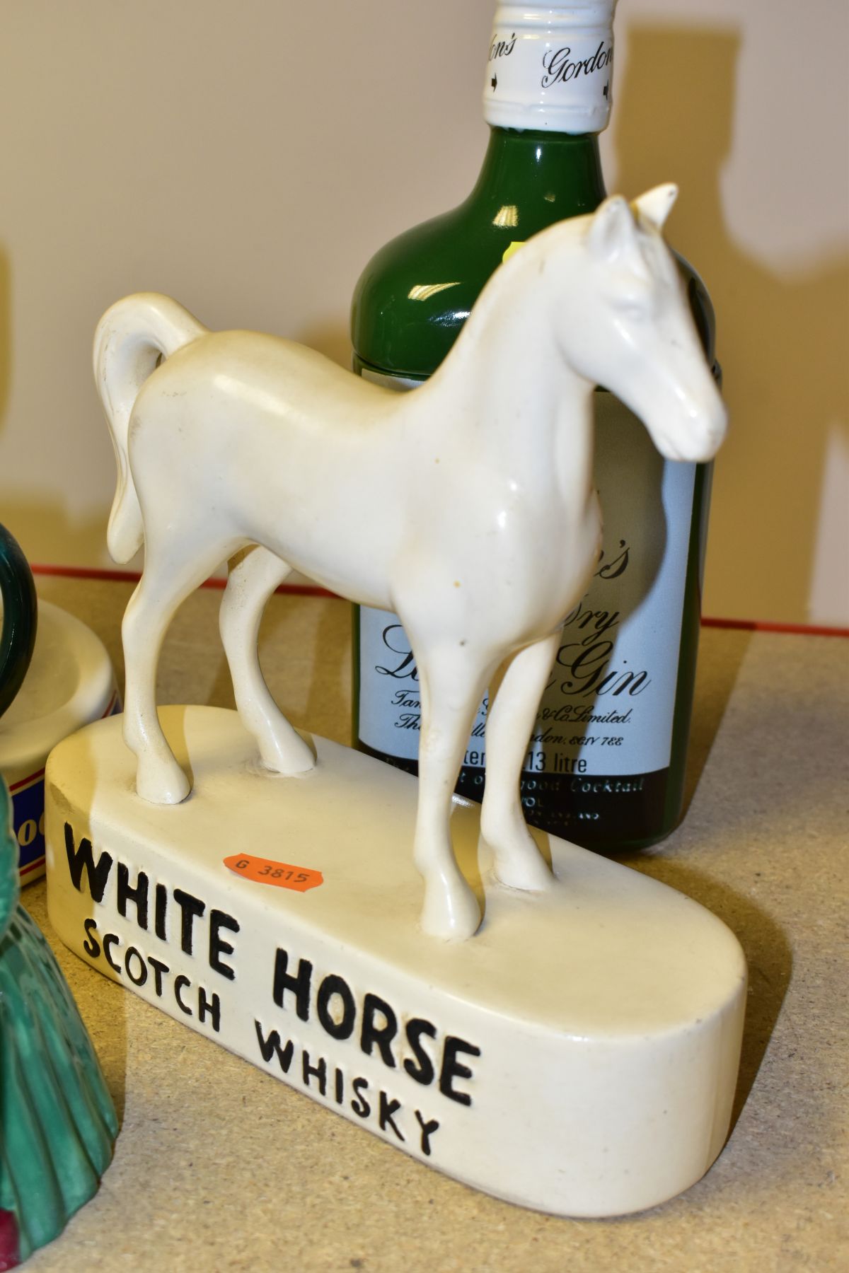 THIRTEEN PIECES OF ADVERTISING CERAMICS, comprising a Shelley White Horse Whisky horse's hoof - Image 10 of 10