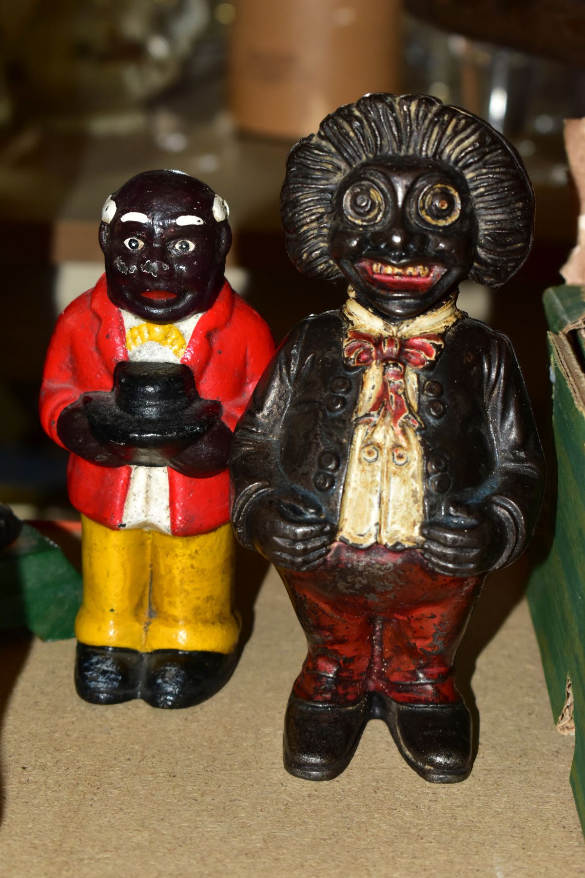 A QUANTITY OF CAST IRON MONEY BOXES/BANKS, assorted designs and colours to include 'Save & Smile - Image 3 of 5