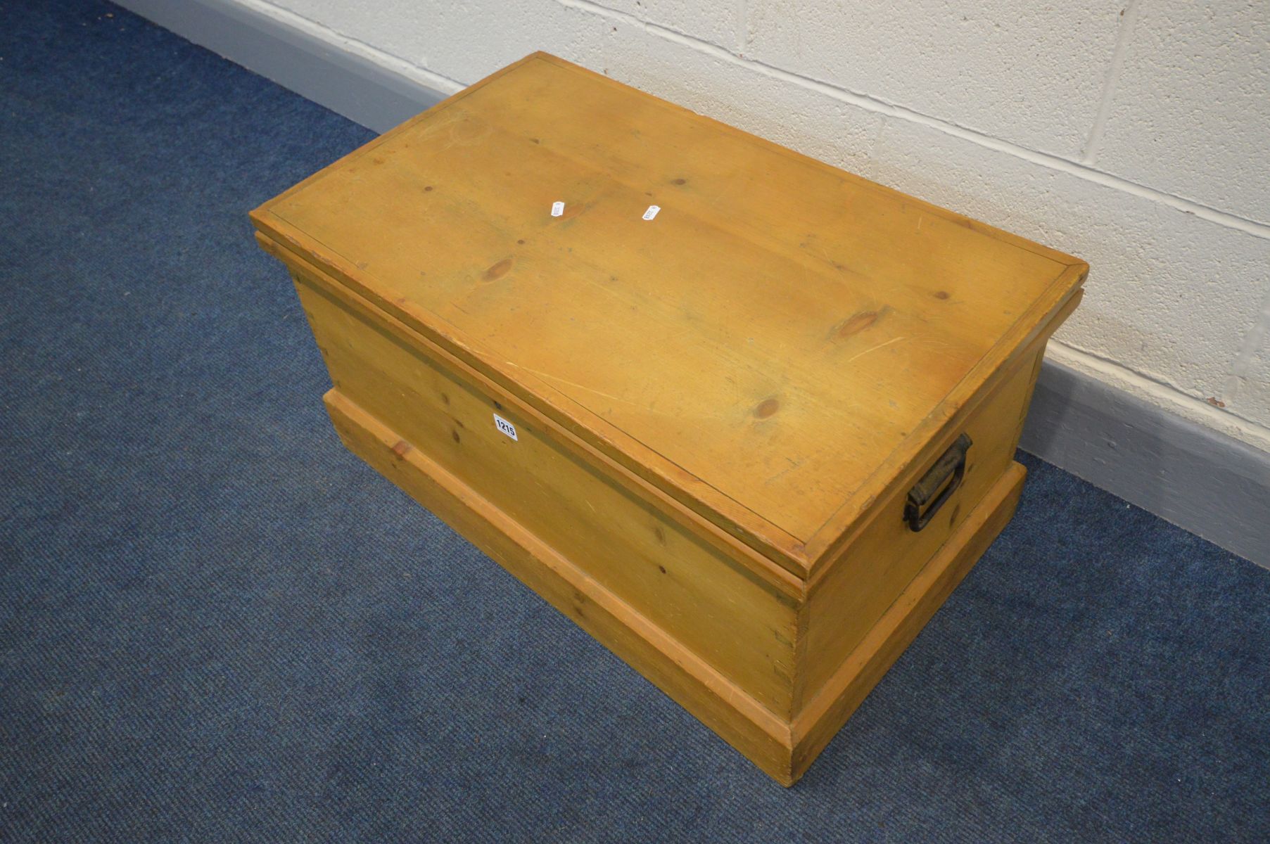 A PINE BLANKET BOX with twin metal handles and plinth base, with linen contents inside, width 76cm x - Image 3 of 4