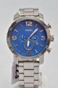 A GENTS 'FOSSIL' CHRONOGRAPH WRISTWATCH, round oversize blue dial signed 'Fossil', Arabic twelve,