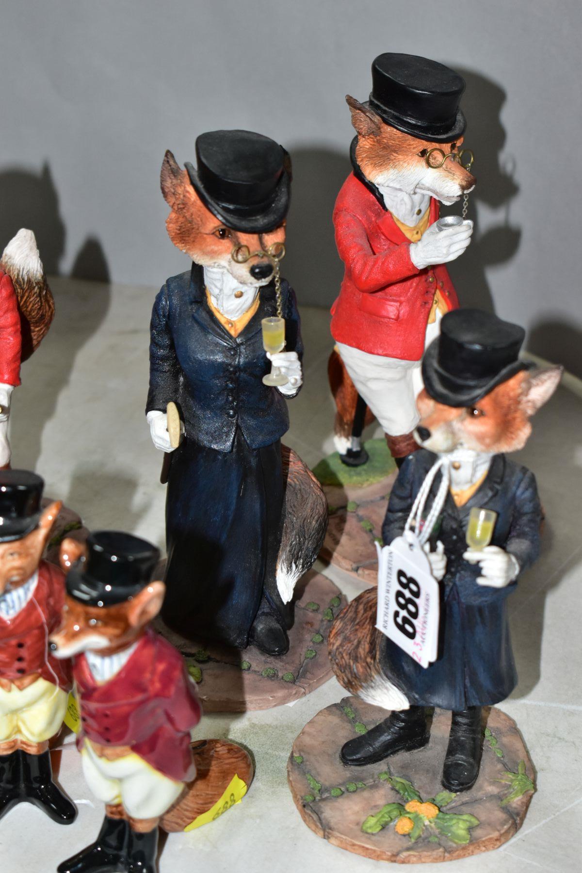 A SET OF SIX BORDER FINE ARTS STUDIO ENESCO LTD RESIN THE REYNARD ESTATE SCULPTURES, comprising - Image 4 of 6