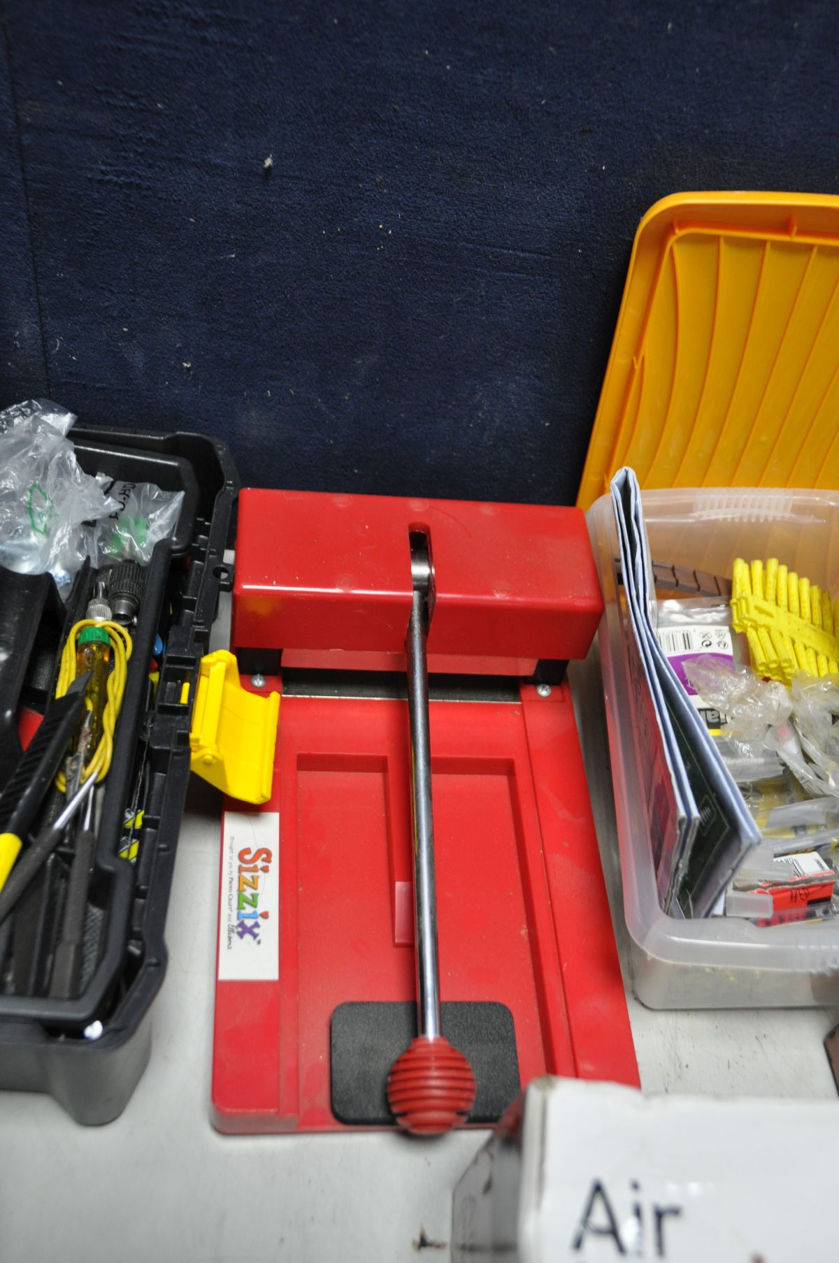 A COLLECTION OF HAND TOOLS in two plastic, one metal toolbox and four plastic trays including a - Image 7 of 13