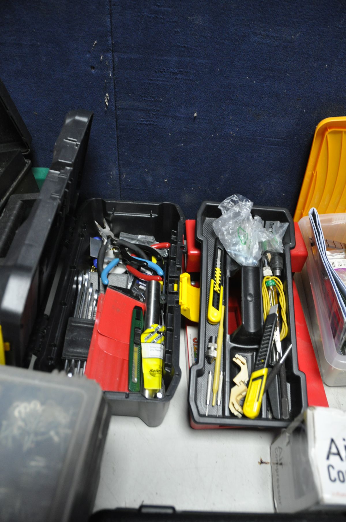 A COLLECTION OF HAND TOOLS in two plastic, one metal toolbox and four plastic trays including a - Image 6 of 13