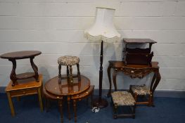 A SELECTION OF VARIOUS OCCASIONAL FURNITURE, to include a circular coffee table with four corner