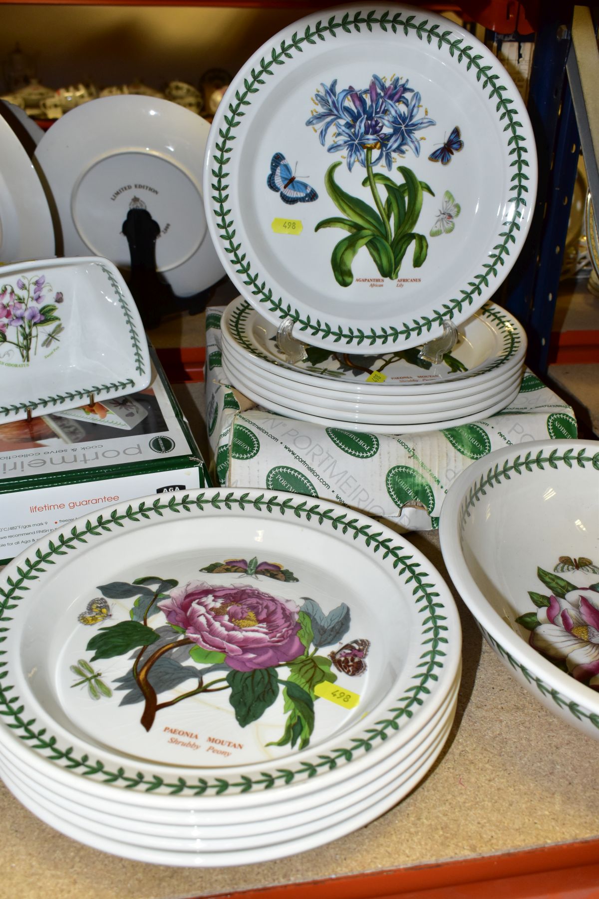 A GROUP OF PORTMEIRION BOTANIC GARDEN DINNER/COOKWARE comprising eleven 27cm dinner plates with